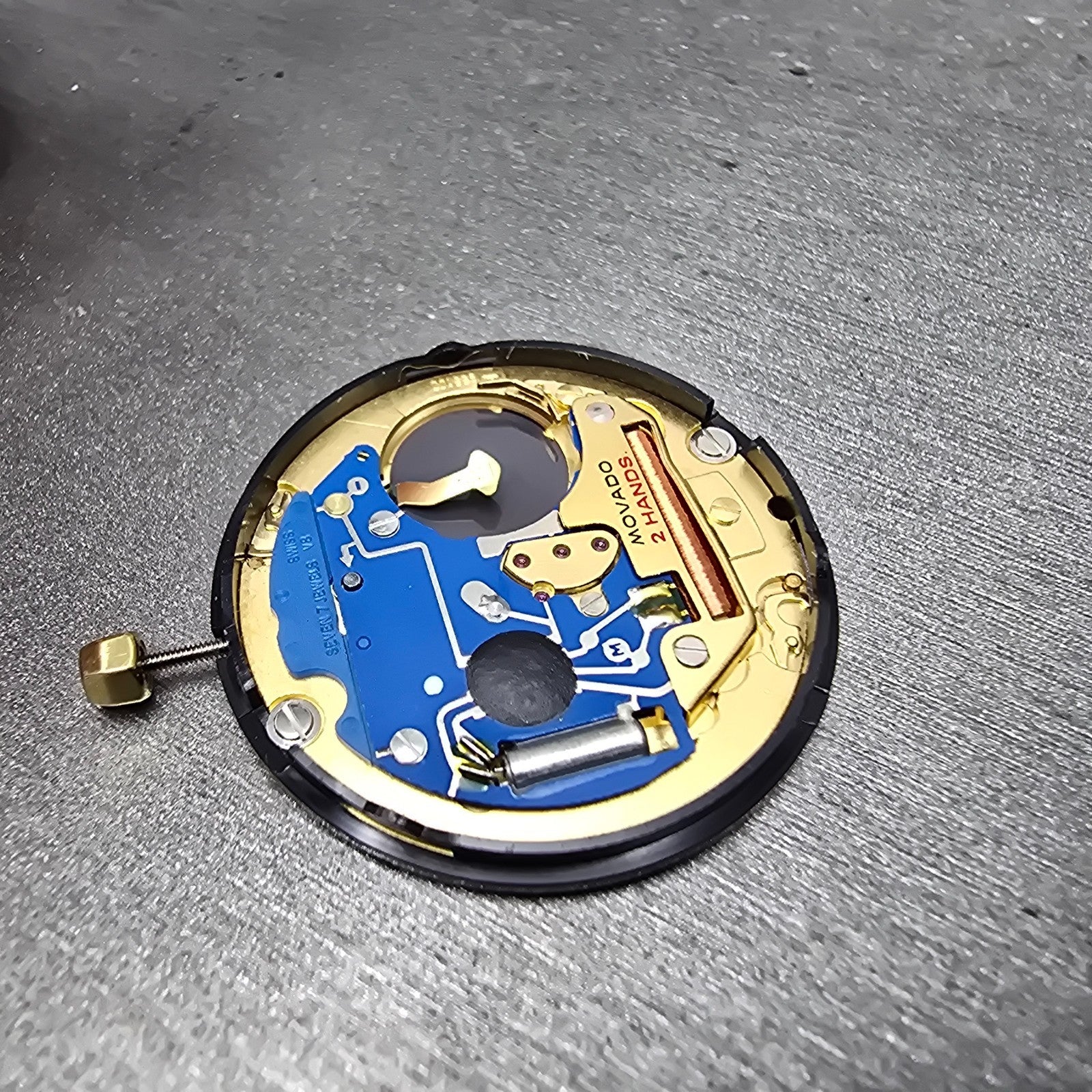 ETA 955.102 Quartz Movement 2 Hand 7 Jewels No Date Movado PARTS7