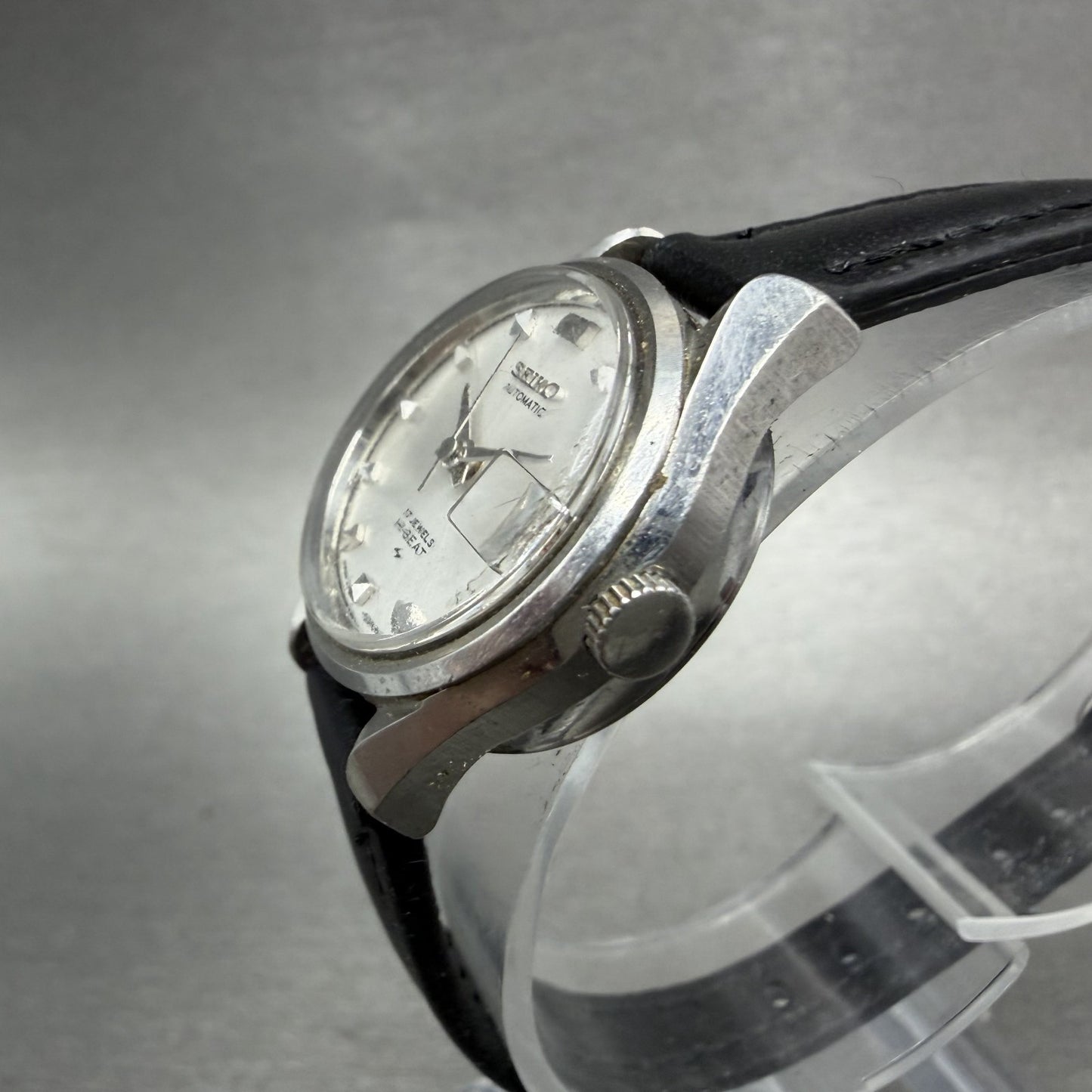 Seiko Automatic Watch Women 23mm Silver Dial Silver Tone Date 2205-0250 Runs2