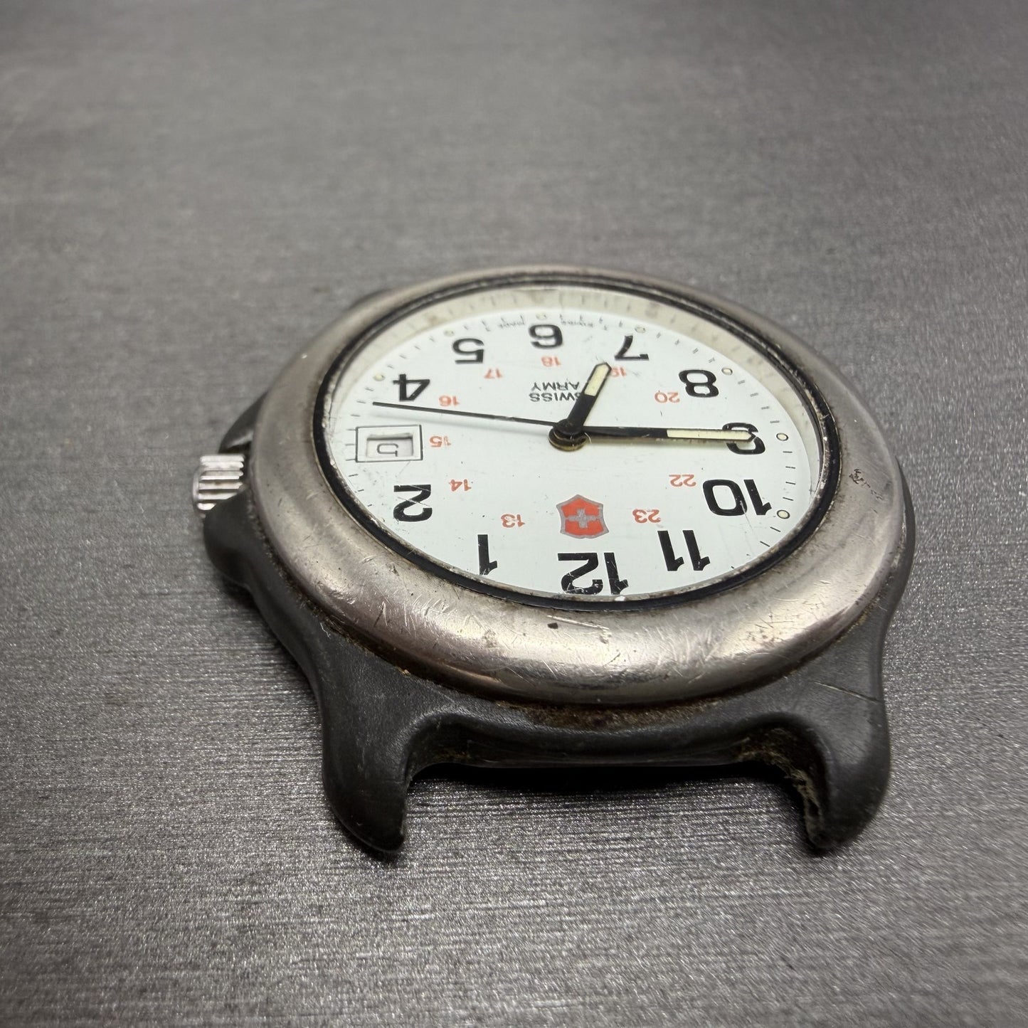 Victorinox Swiss Army Watch Men 39mm White Dial Black Tone Date PARTS B12345