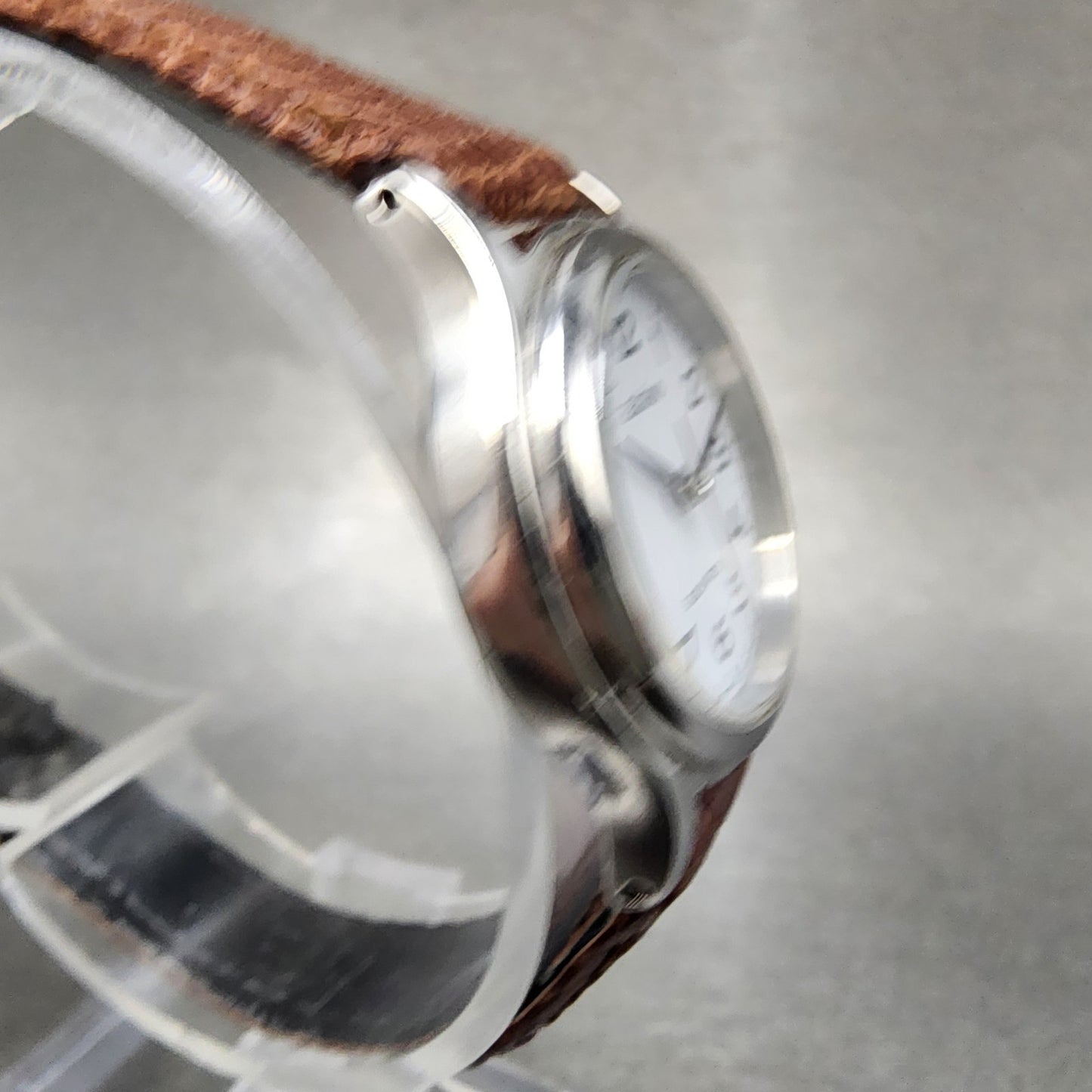 Citizen Reguno Watch Women 24mm White Dial Silver Tone E031T017207 Solar Runs3