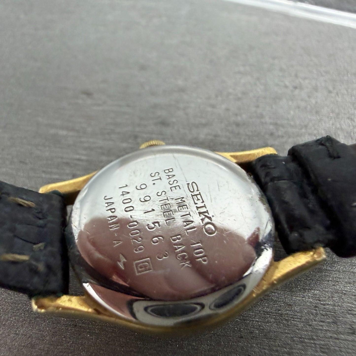 Seiko Watch Women 20mm White Dial Gold Tone Round 1400-0029 New Battery Vintage9