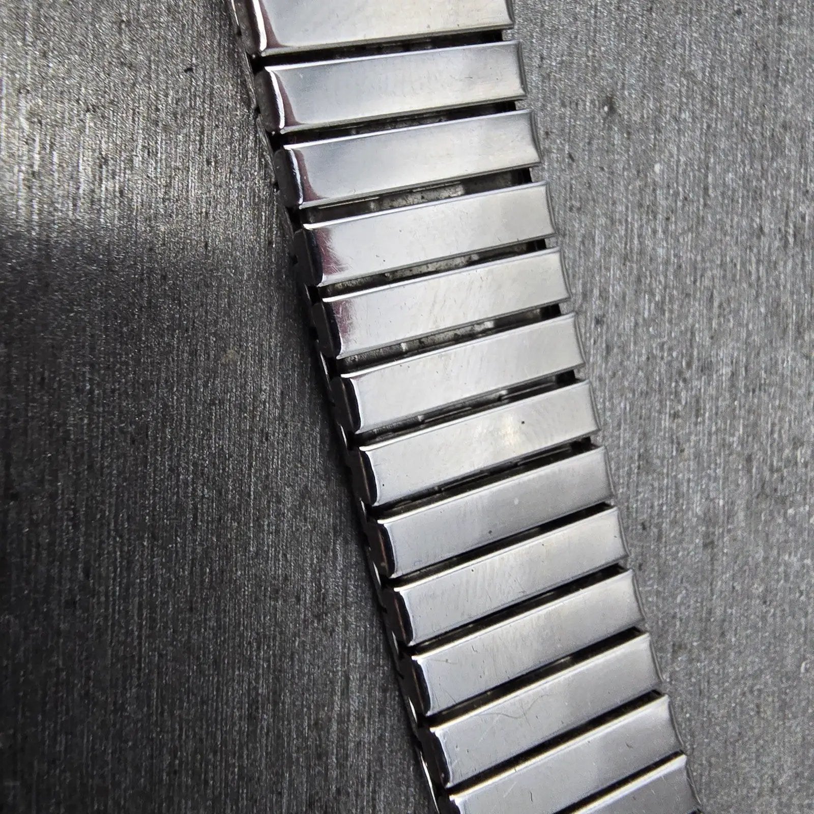 Navajo Sterling Silver Watch Band Tips 20mm Warrior Design Stretch Band VTG9