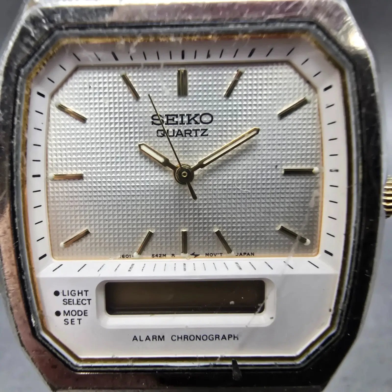 Seiko Analog Digital Watch Men 33mm Silver Dial Two Tone Alarm H601-5471 PARTS2