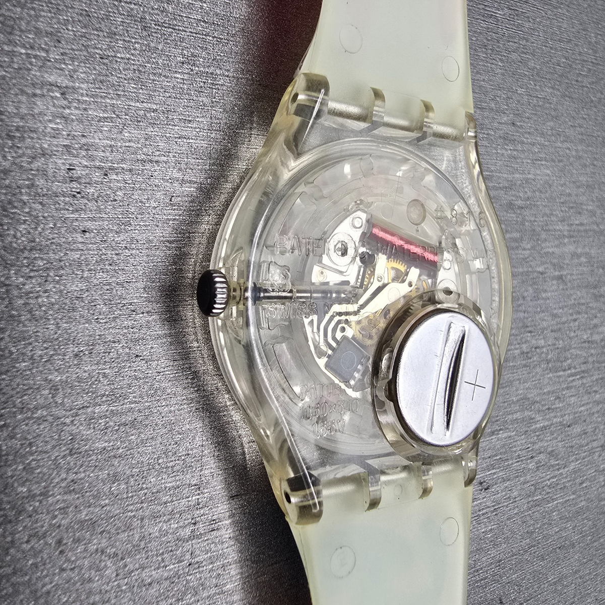 Swatch Paralympic Watch Men 35mm White Dial Clear Case Round GE213 New Battery12