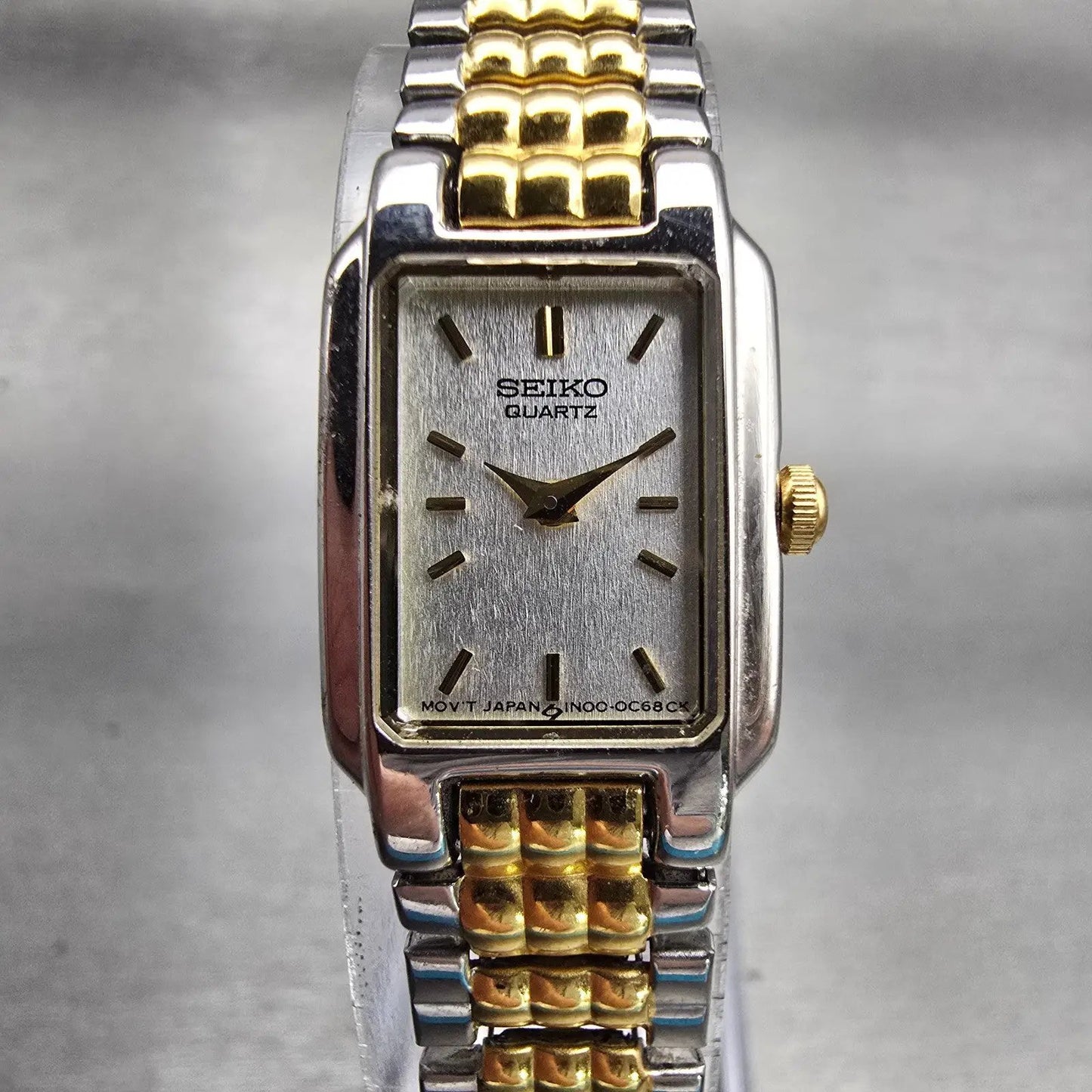Seiko Watch Women 15mm Silver Dial Silver Tone Rectangle 1N00-5A99 New Battery0