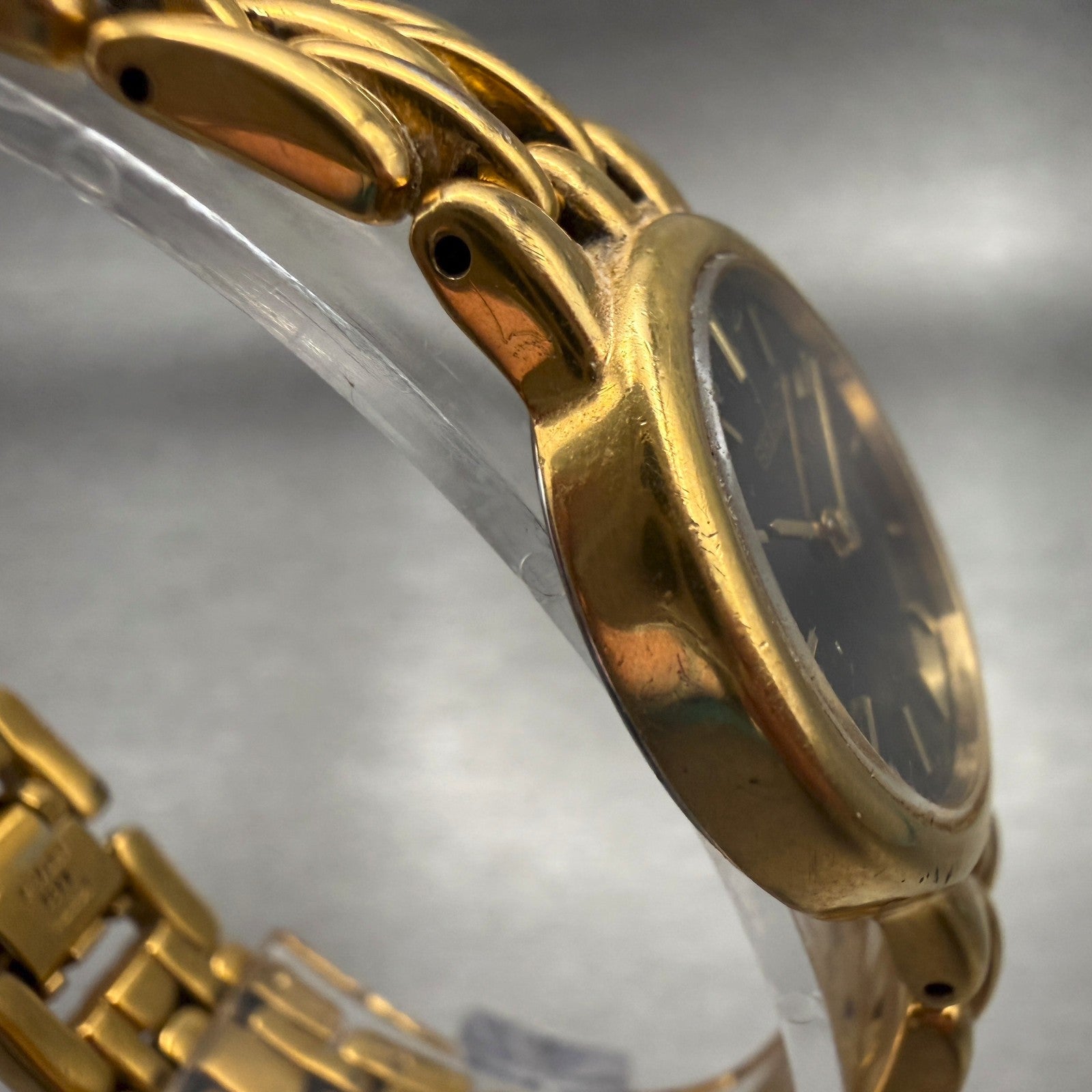 Seiko Watch Women 24mm Black Dial Gold Tone Round V700-6389 New Battery3