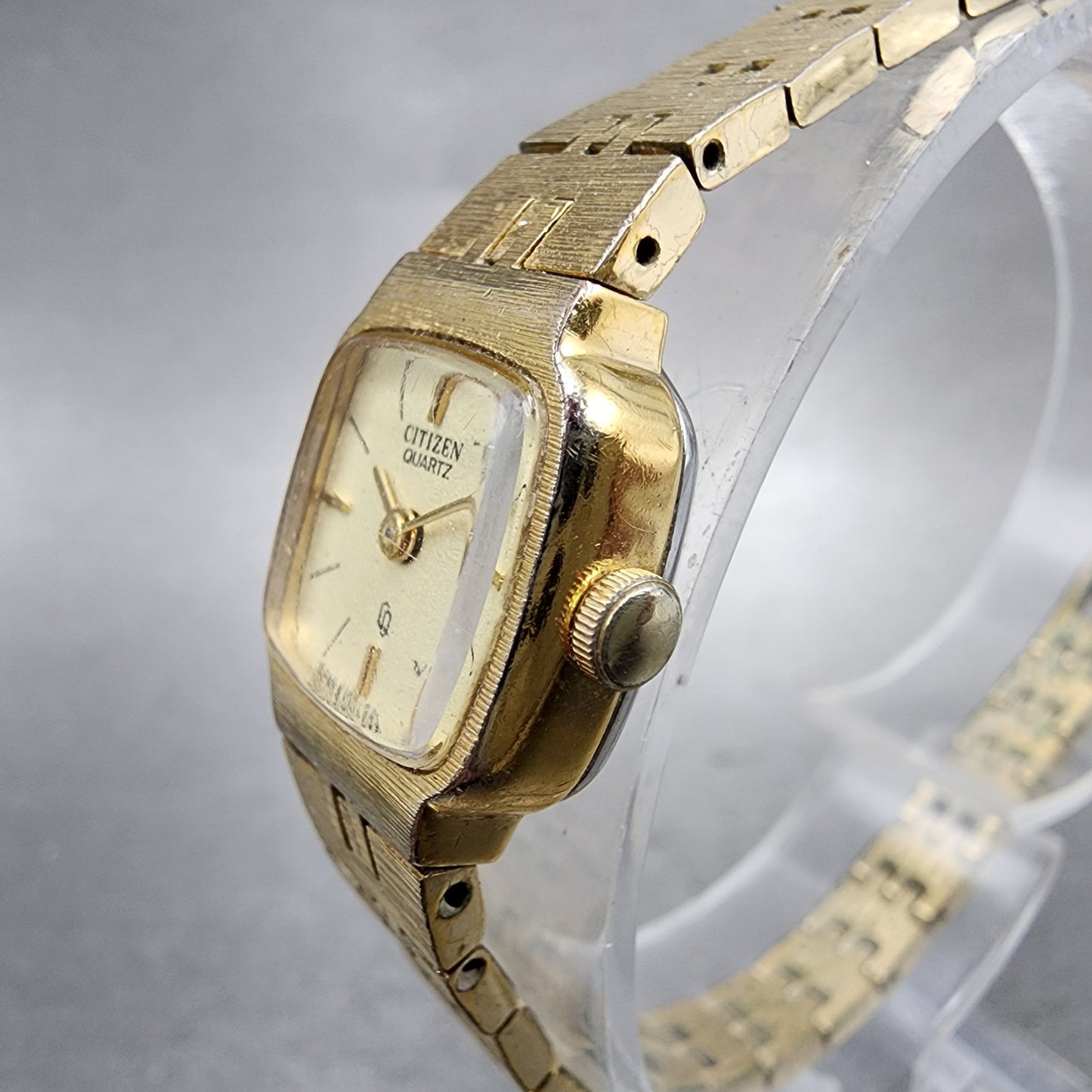 Citizen CQ Tank Watch Women 15mm Cream Dial Gold Tone Rectangle New Battery2