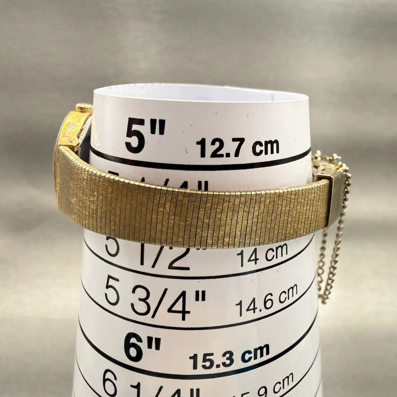 Seiko Watch Women 19mm Champagne Dial Gold Tone Round 2Y00-0019 New Battery VTG9