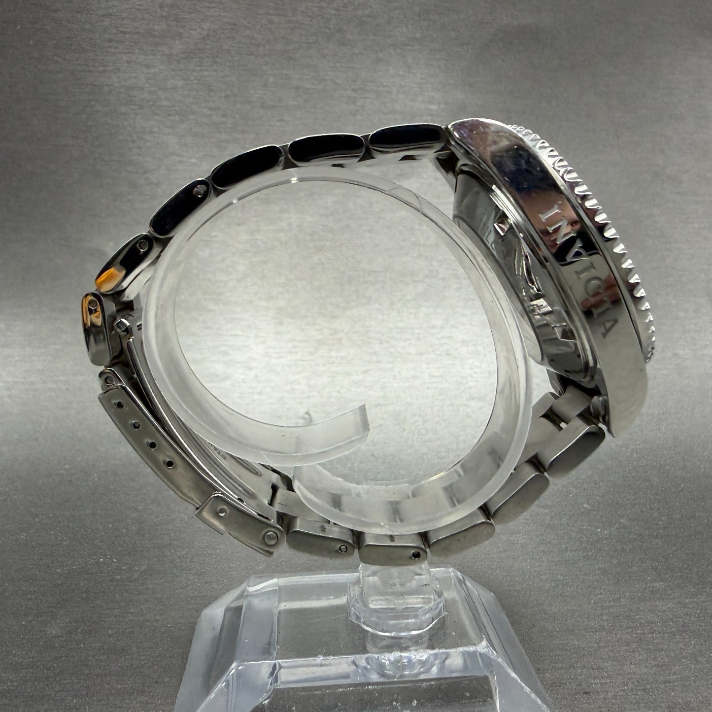Invicta Pro Diver Watch Men 40mm Black Dial Silver Tone Date 8926 Automatic Runs8