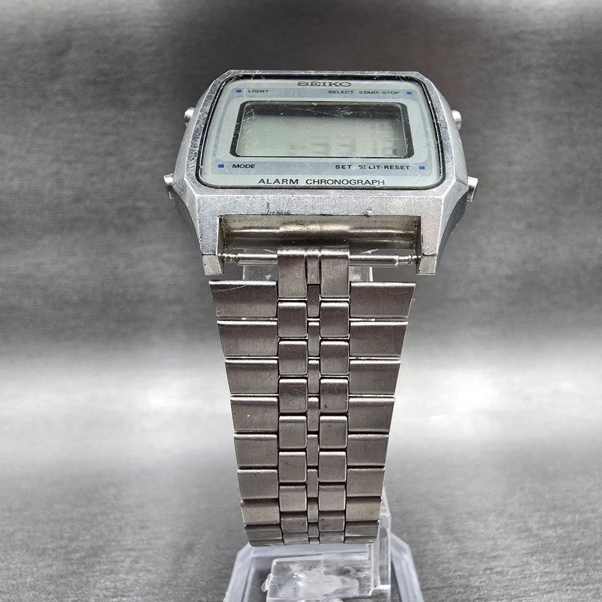 Seiko Digital Watch Men 34mm Silver Dial Chrono Alarm A914-5A09 READ New Battery5
