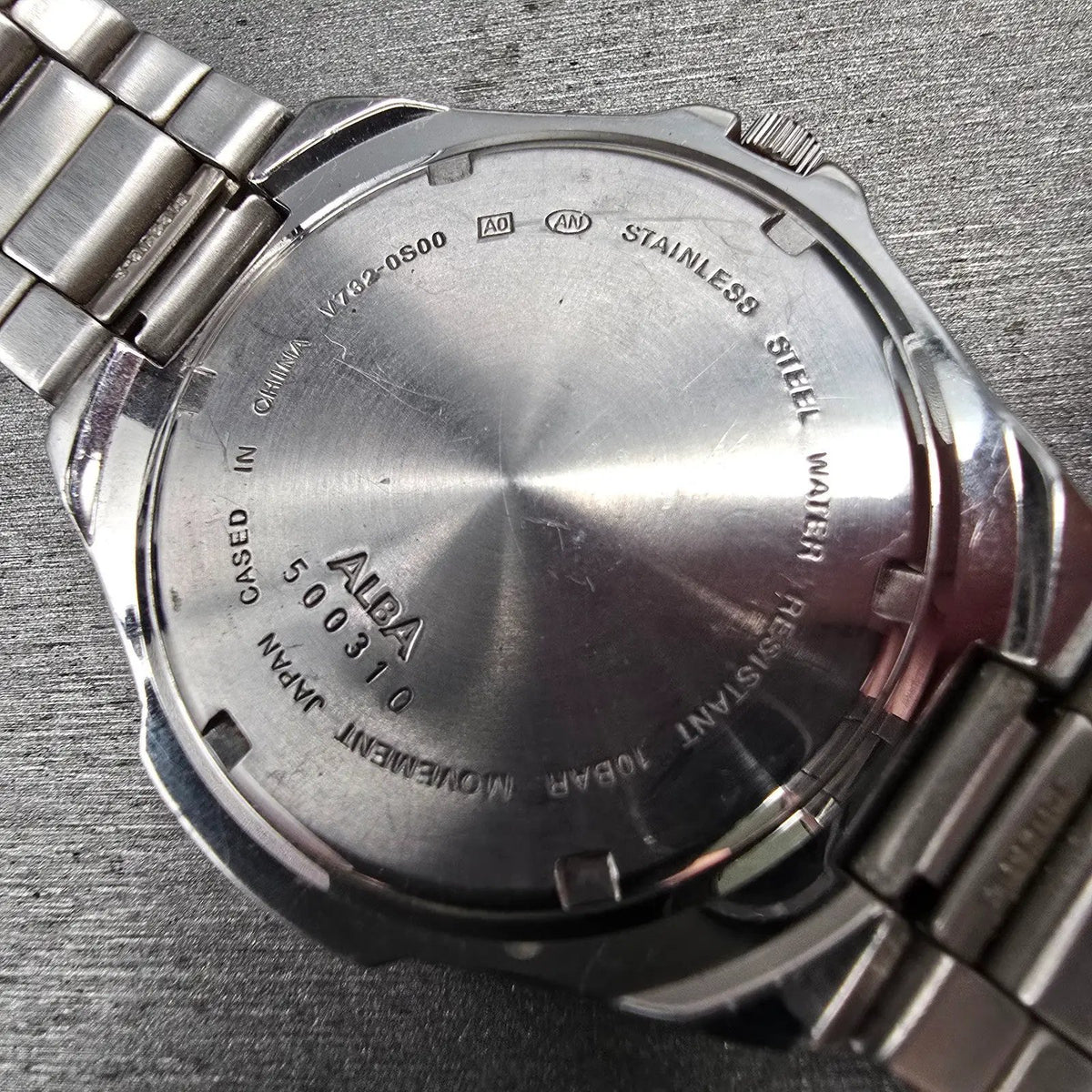 Seiko Alba Watch Men 39mm Luminous Dial Silver Tone Date V732-0S00 New Battery10