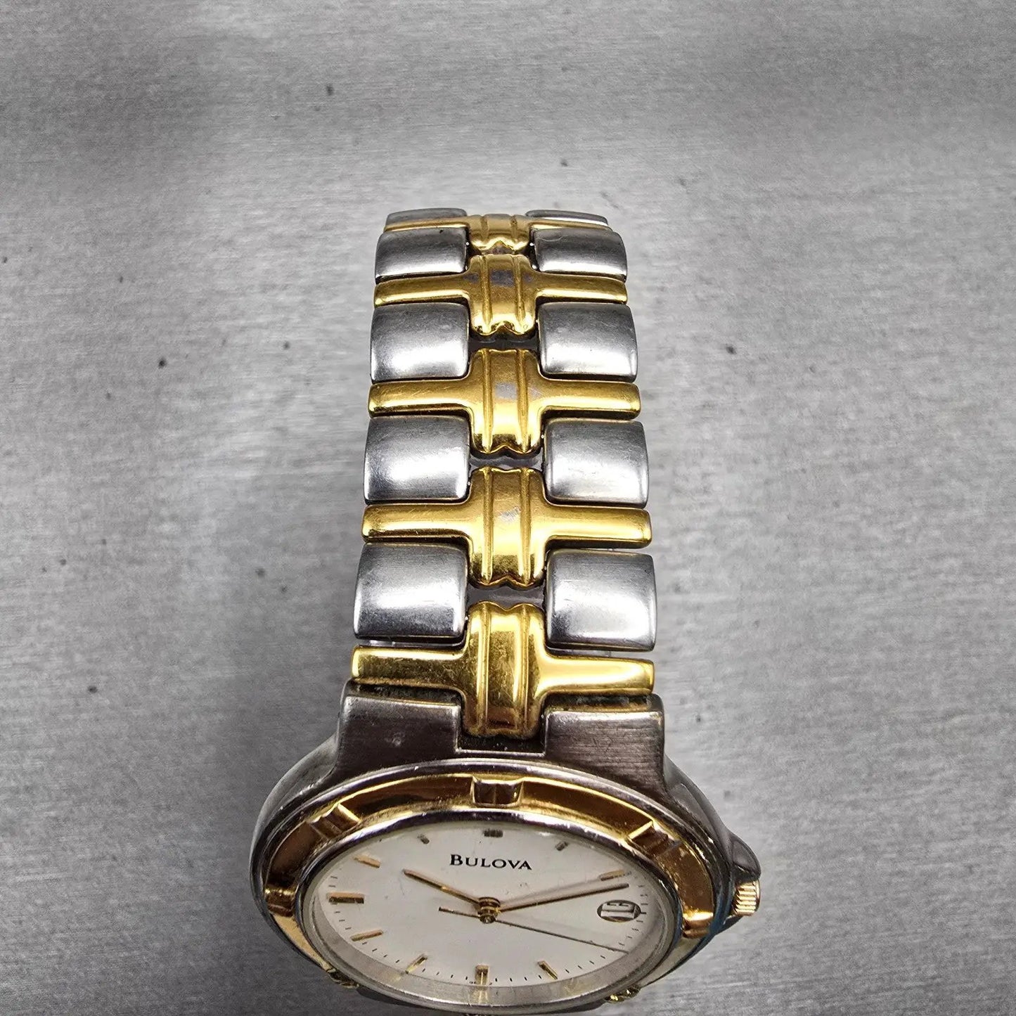 Bulova Watch Men 34mm White Dial Two Tone Date Round 98B52 New Battery4