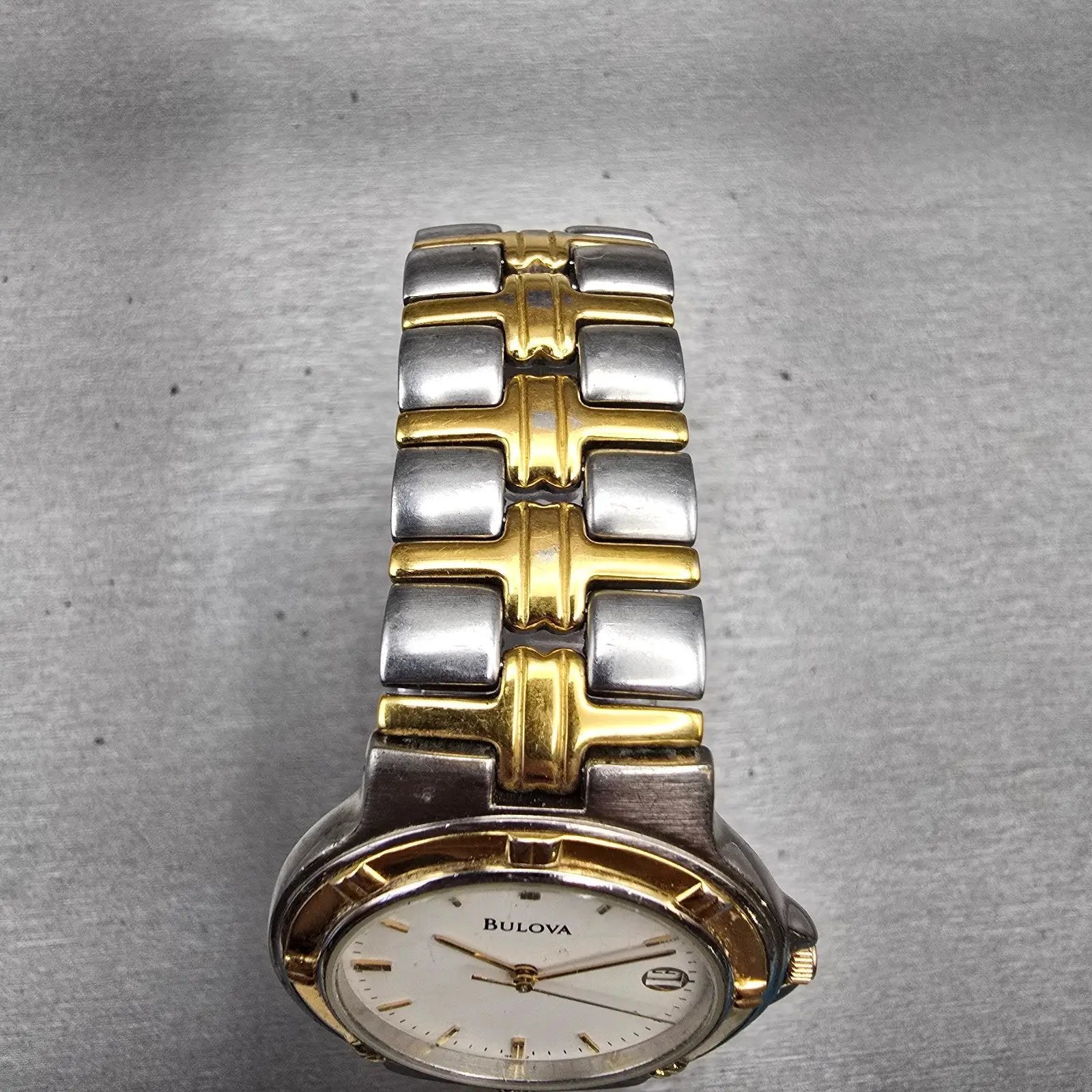 Bulova Watch Men 34mm White Dial Two Tone Date Round 98B52 New Battery4