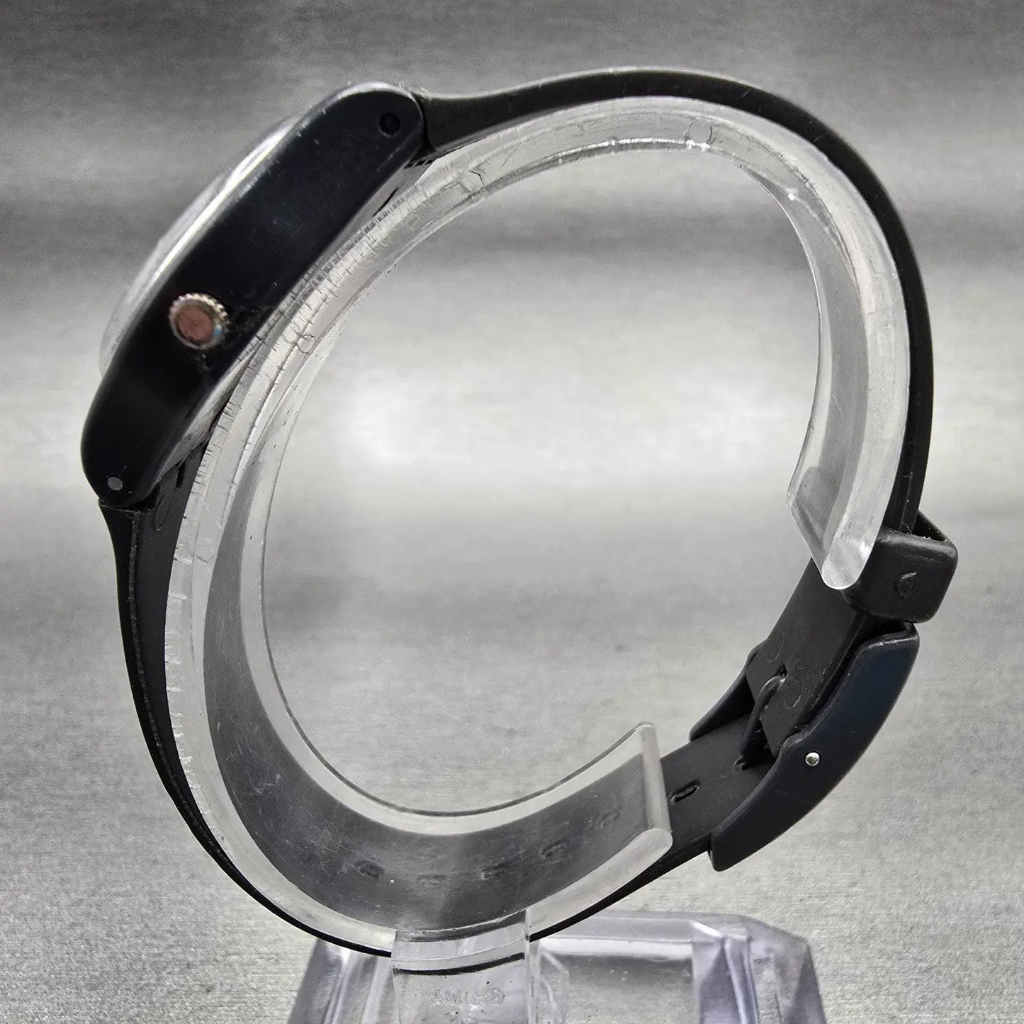 Swatch MISS PINSTRIPE Watch Women Black Dial Black Tone Round LA100 New Battery6