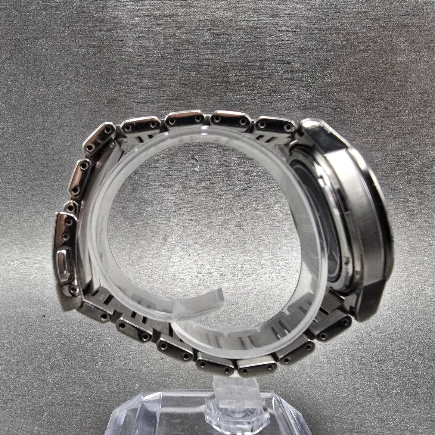 Seiko Solar World Time Watch Men 39mm Black Dial Titanium Date Atomic7B52 PARTS9