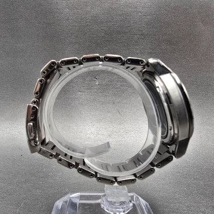 Seiko Solar World Time Watch Men 39mm Black Dial Titanium Date Atomic7B52 PARTS9
