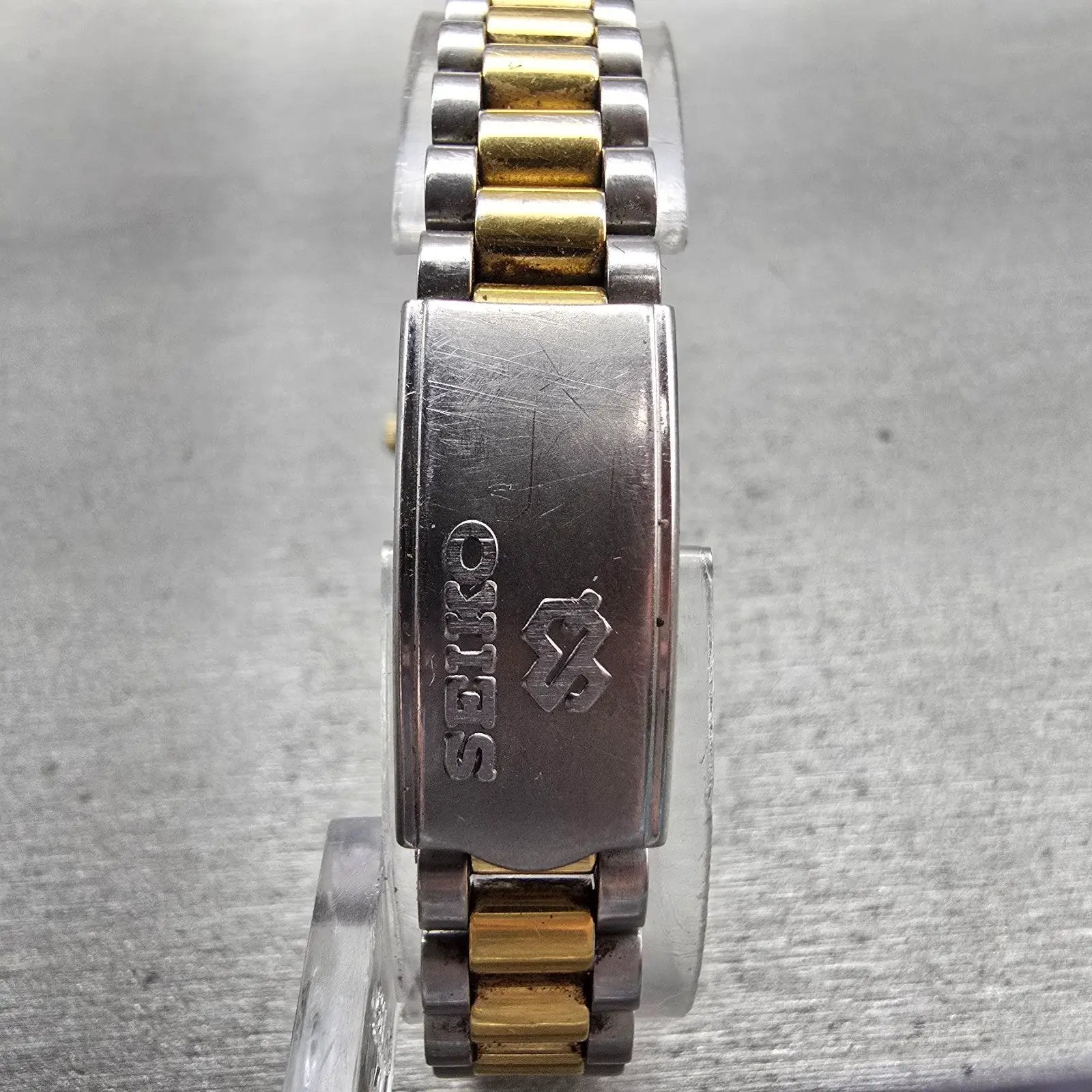 Seiko SQ Watch Women 24mm Gold Dial Two Tone Daydate Round 3Y03-0160 New Battery7