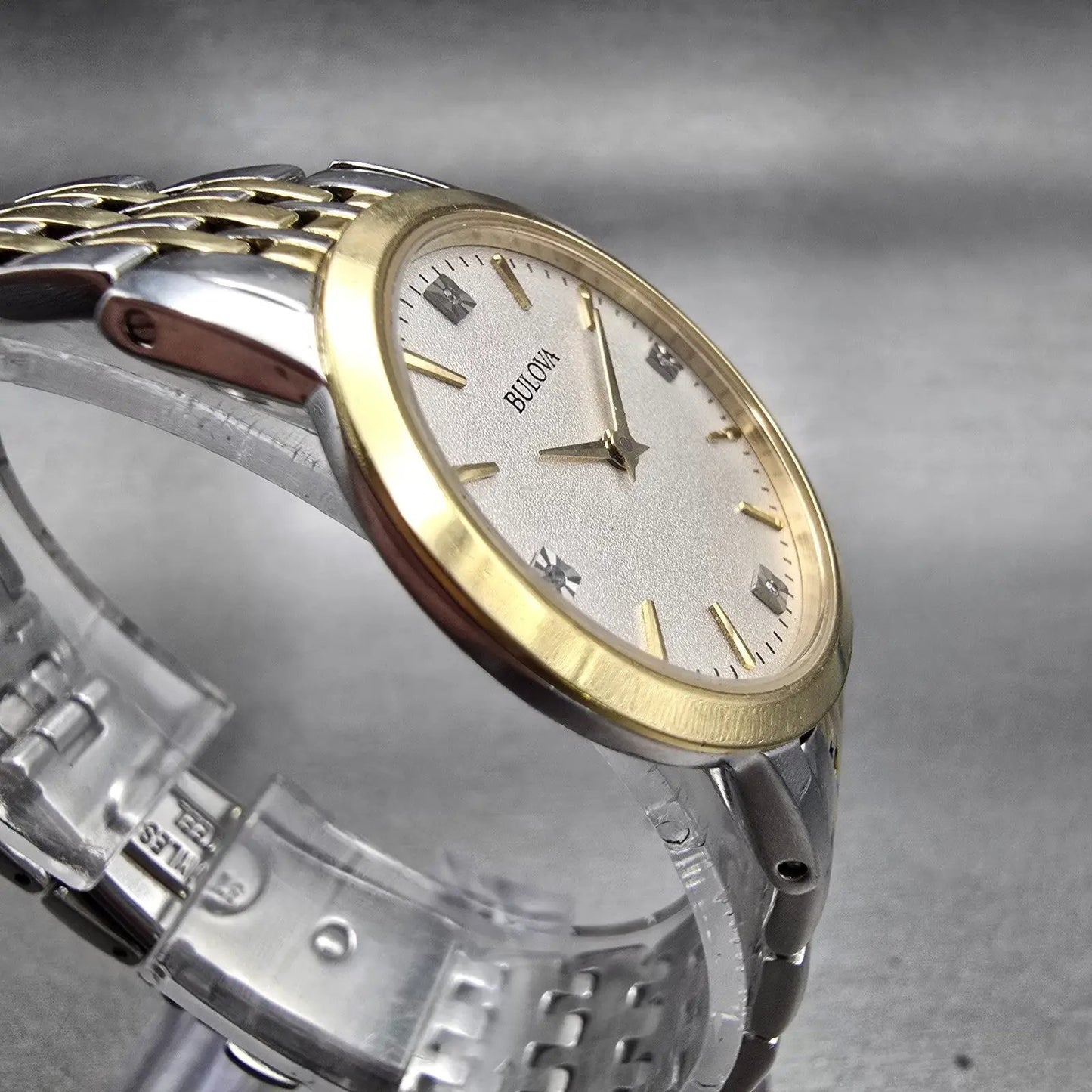 Bulova Watch Women 27mm Silver Dial Two Tone Gemmed Round 98P115 New Battery3