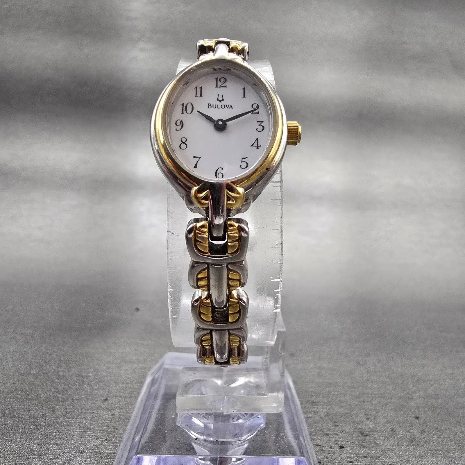 Bulova Watch Women 17mm White Dial Two Tone Oval 98L66 New Battery5
