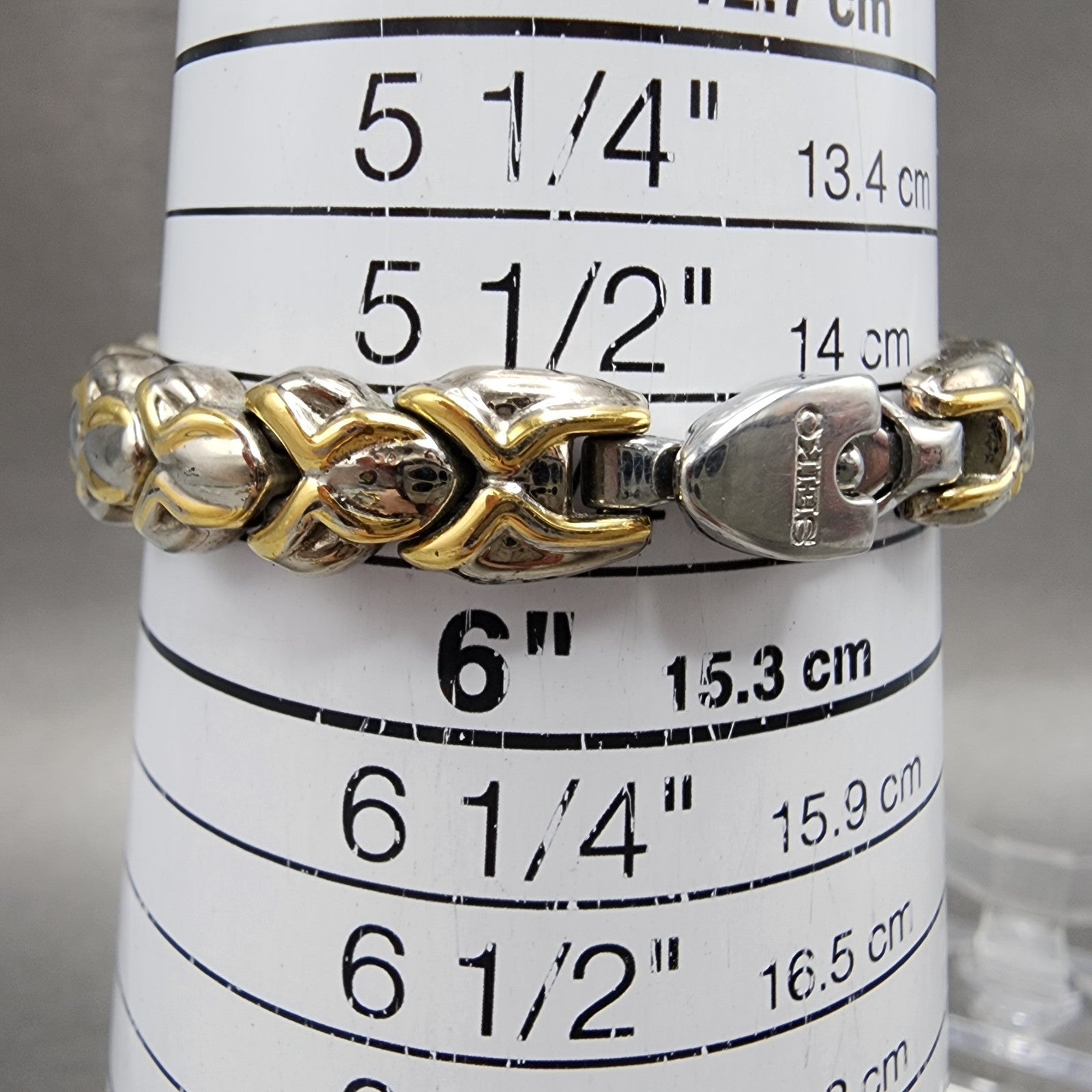 Seiko Watch Women 19mm MOP Dial Two Tone Round Bracelet 1n001d19 New Battery10