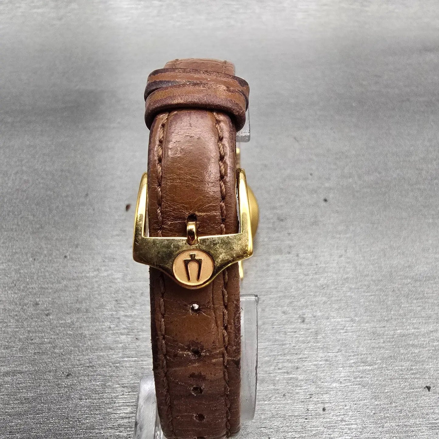 Bulova Watch Women 27mm White Dial Gold Tone Round 97L121 New Battery Vintage7