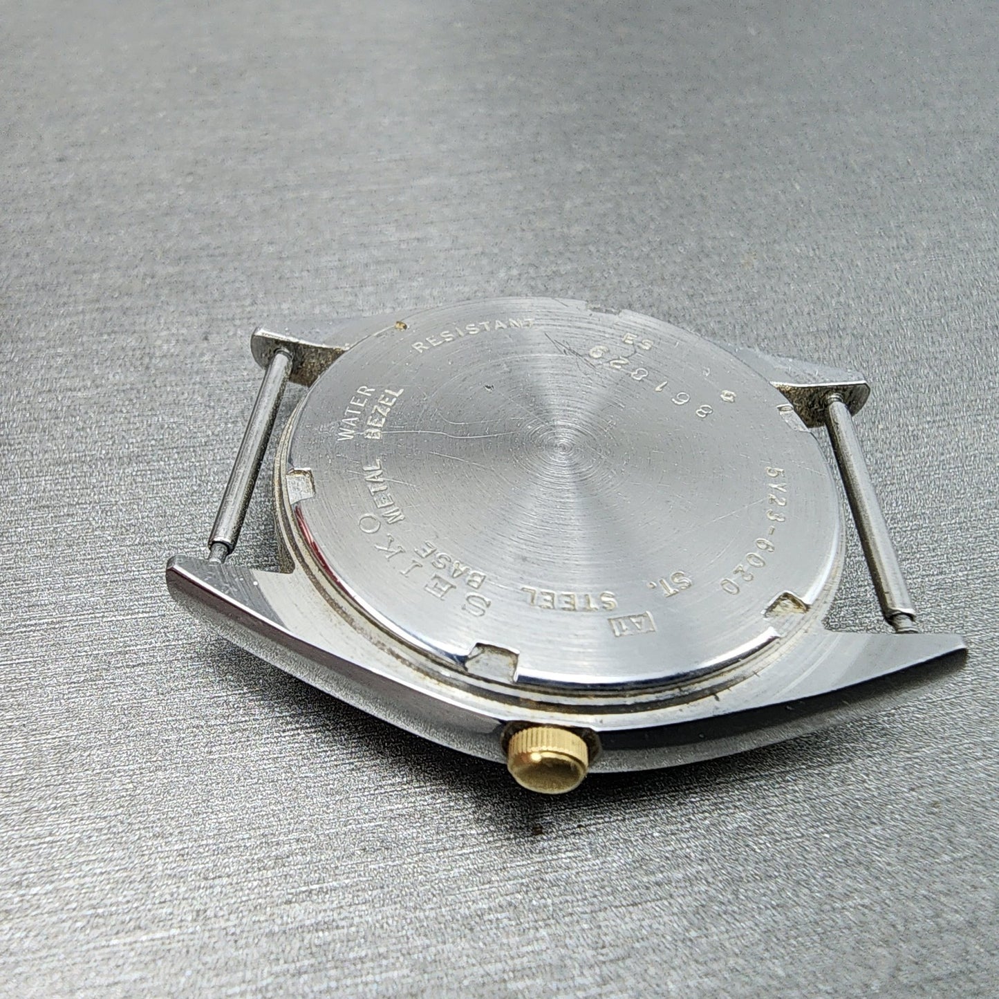 Seiko SQ Watch Men 33mm Gray Dial Two Tone Round Daydate 5y236020 PARTS10