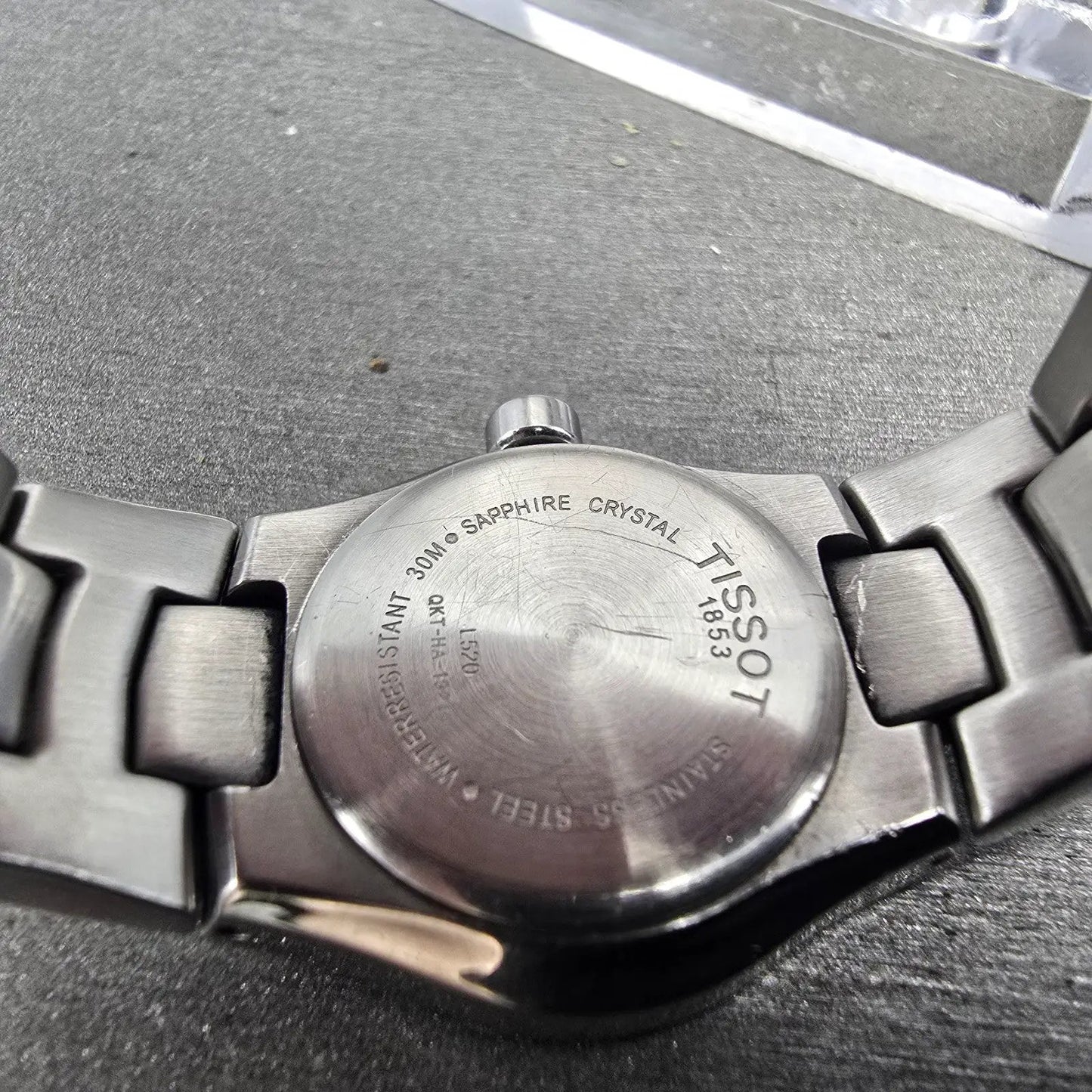 Tissot Watch Women 23mm Black Dial Silver Tone Round L520 New Battery W/box9