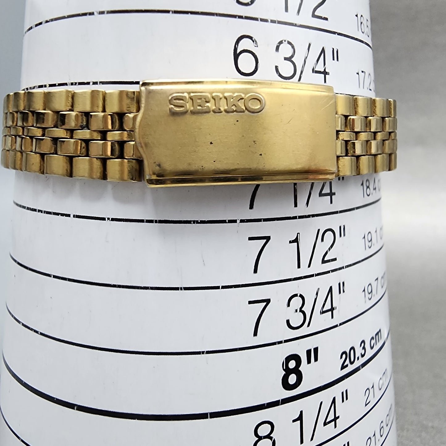 Seiko Watch Women 24mm Champagne Dial Gold Tone Daydate 7n830011 New Battery10