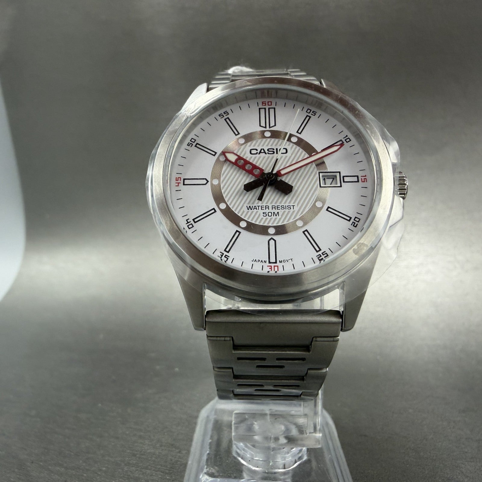 Casio MTP-E700 Watch Men 39mm White Dial Silver Tone Date Metal Bracelet Round5