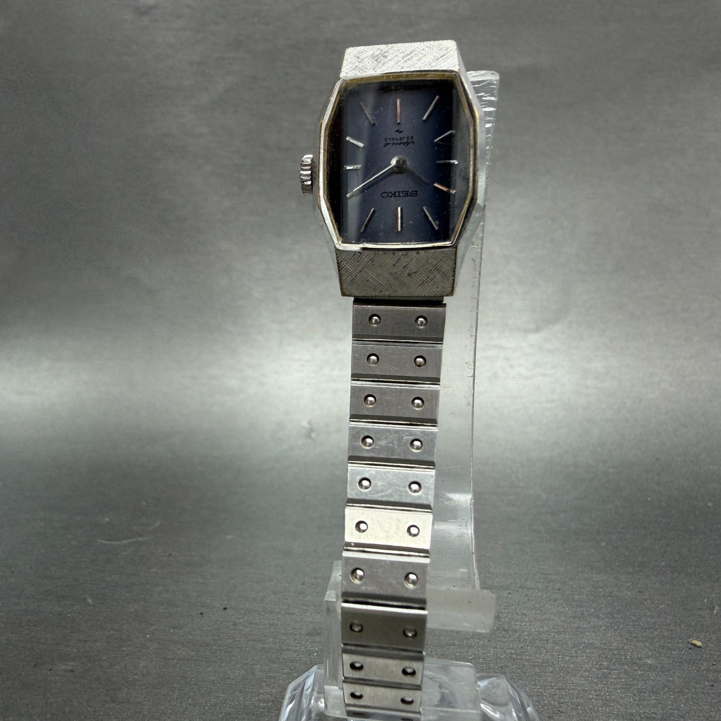 Seiko Special Watch Women 19mm Blue Dial Silver Tone Manual 1140-3150 Runs VTG7