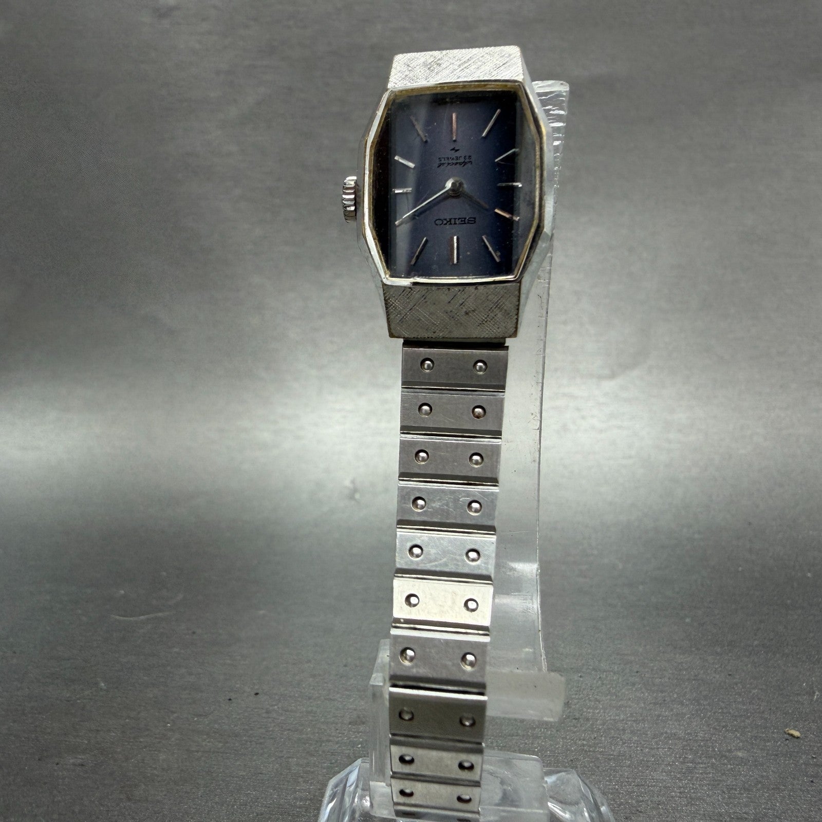 Seiko Special Watch Women 19mm Blue Dial Silver Tone Manual 1140-3150 Runs VTG7
