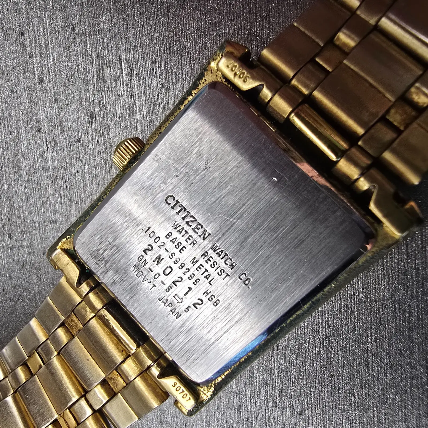 Citizen Watch Men 25mm Gold Dial Gold Tone Daydate Rectangle 1002-S99299 New Bat10