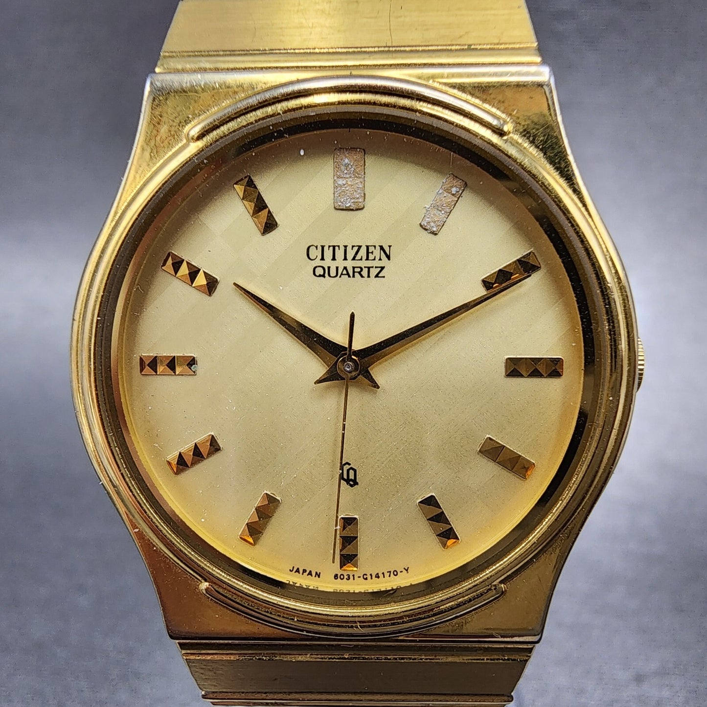 Citizen CQ Watch Women 30mm Champagne Dial Gold Tone Round 6031G04118 PARTS2