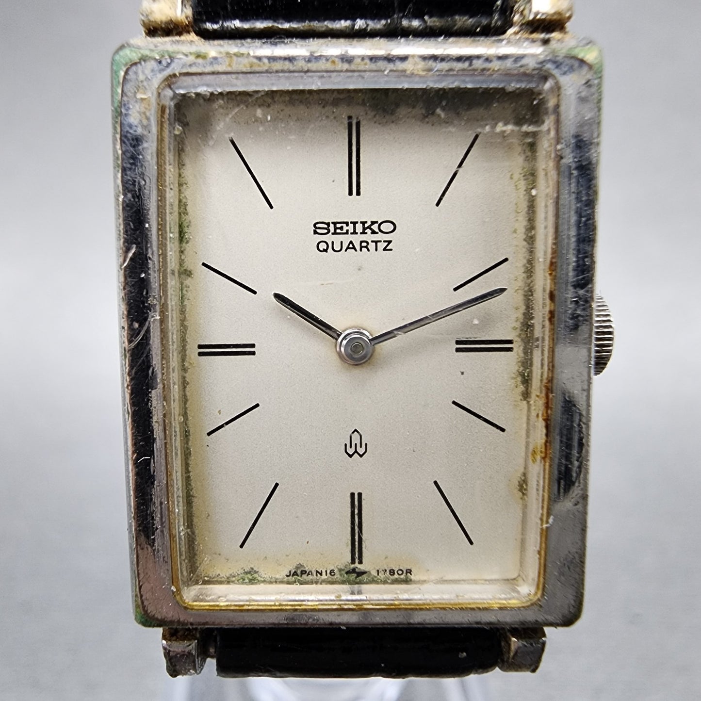 Seiko Tank Watch Women 19mm Silver Dial Silver Tone 165920 New Battery1
