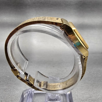 Seiko Watch Women 19mm Silver Dial Gold Tone Rectangle 4301-3000 New Battery VTG8