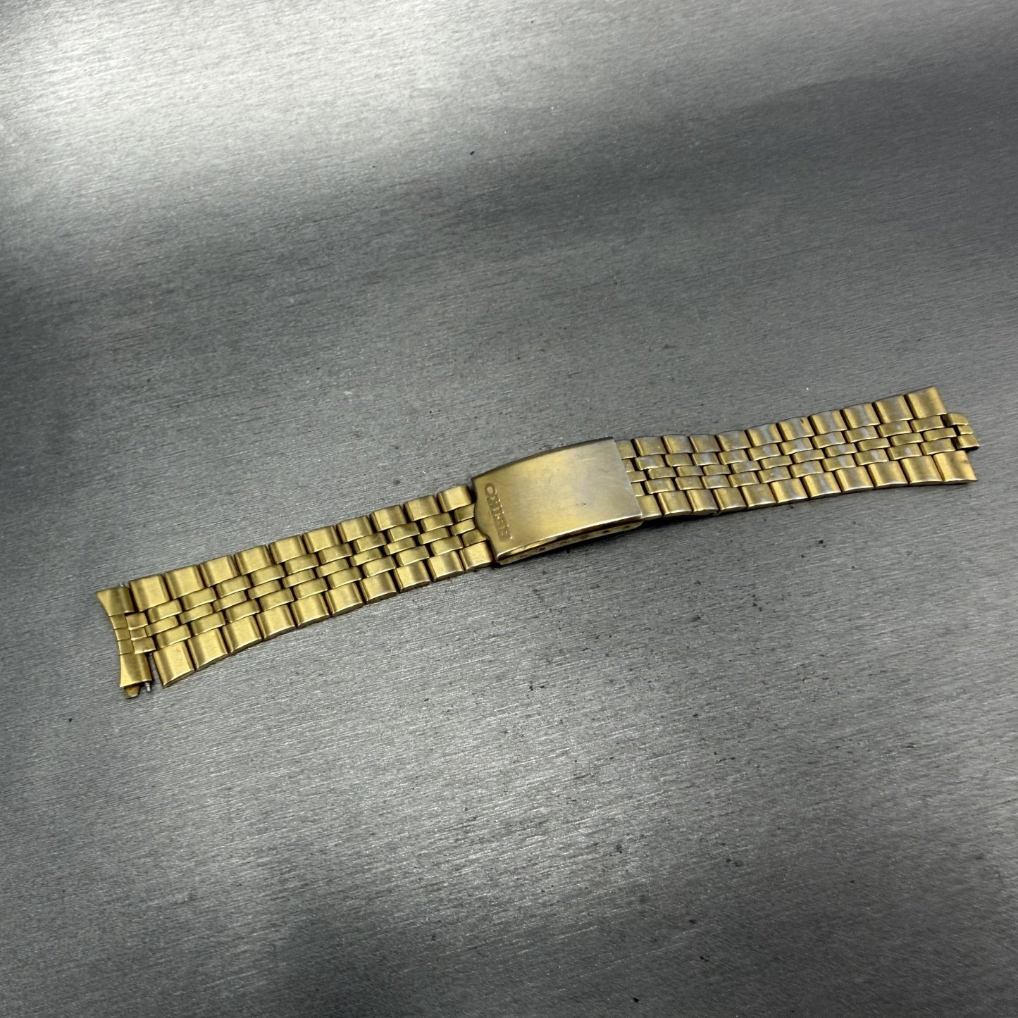 Seiko SQ Watch Men 35mm Gold Dial Gold Tone Daydate Round 5Y23-8040 New Batteryl11