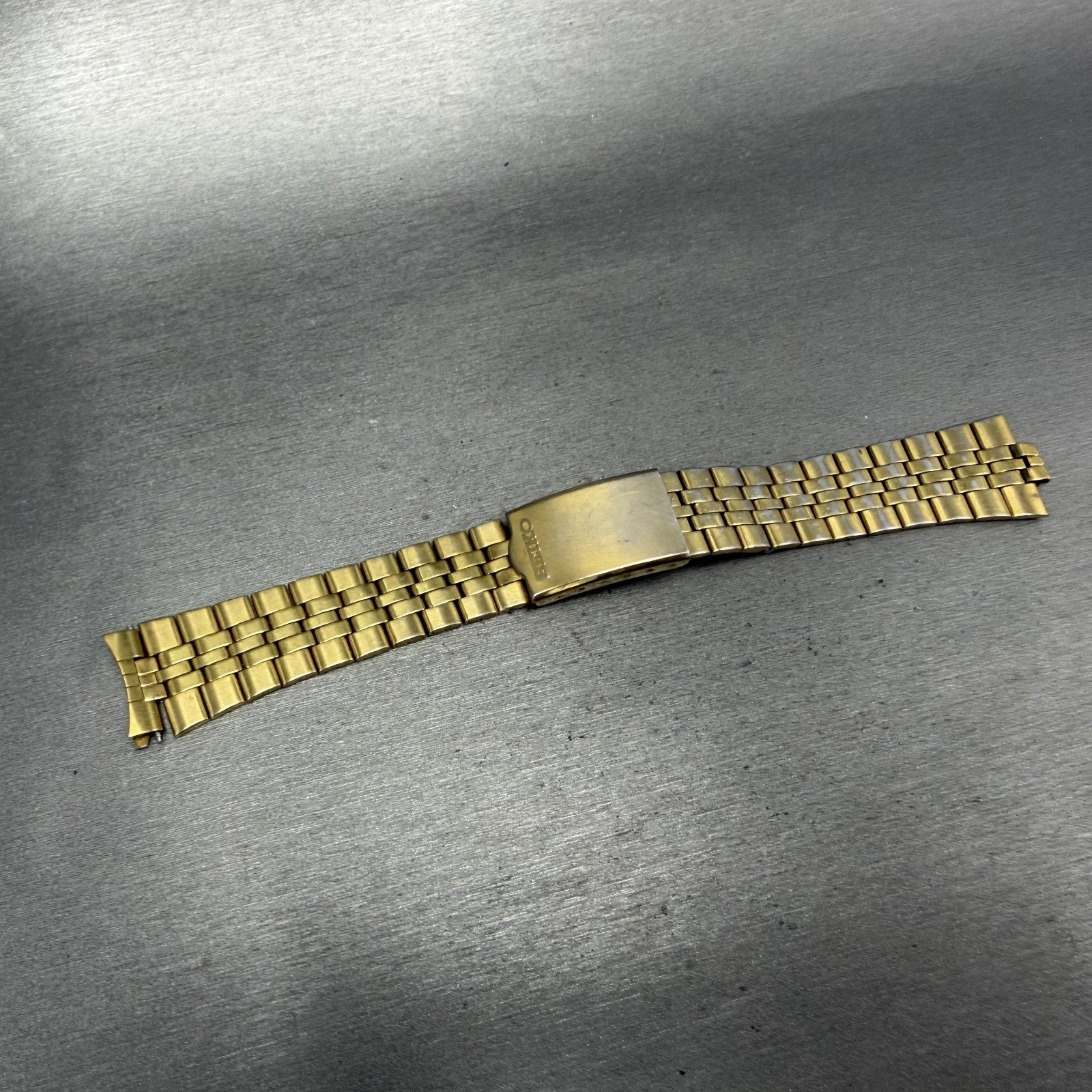 Seiko SQ Watch Men 35mm Gold Dial Gold Tone Daydate Round 5Y23-8040 New Batteryl11
