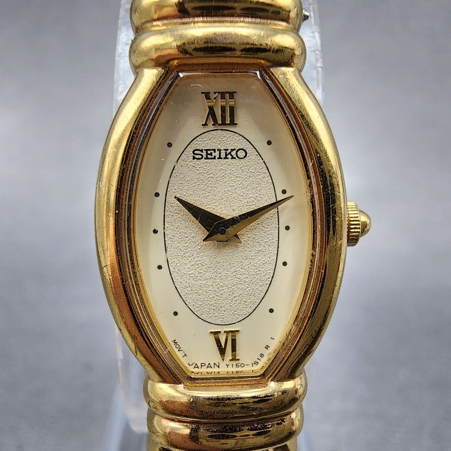 Seiko Watch Women 16mm White Dial Gold Tone Oval Y1505n90 New Battery1