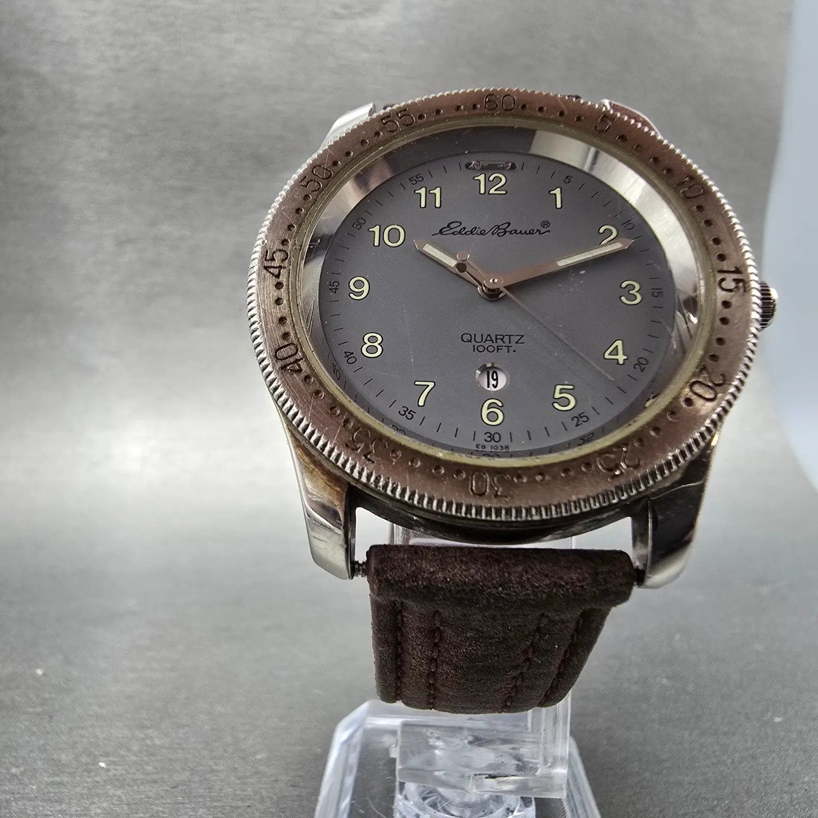 Eddie Bauer Watch Men 38mm Gray Dial Silver Tone Date Backlight Round New batt5