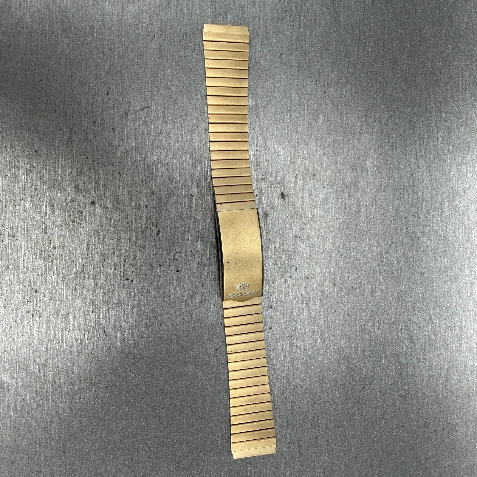 Seiko SQ Bracelet 18mm Stainless Steel Gold Tone Tri Folding Clasp Vintage Japan0