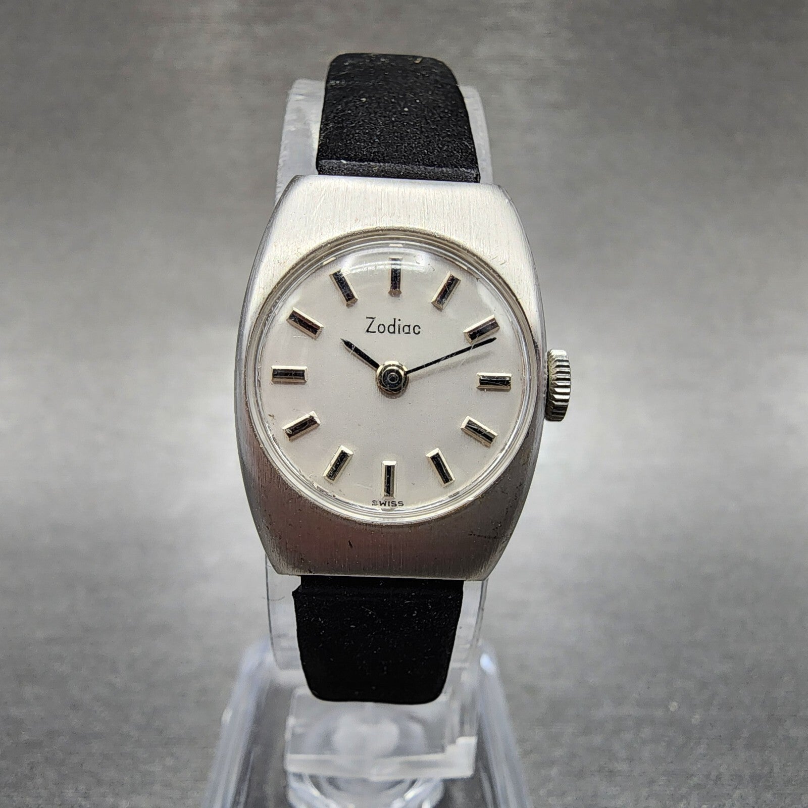 VTG Zodiac Watch Women 19mm Silver Dial Gold Plated Manual Wind Runs0