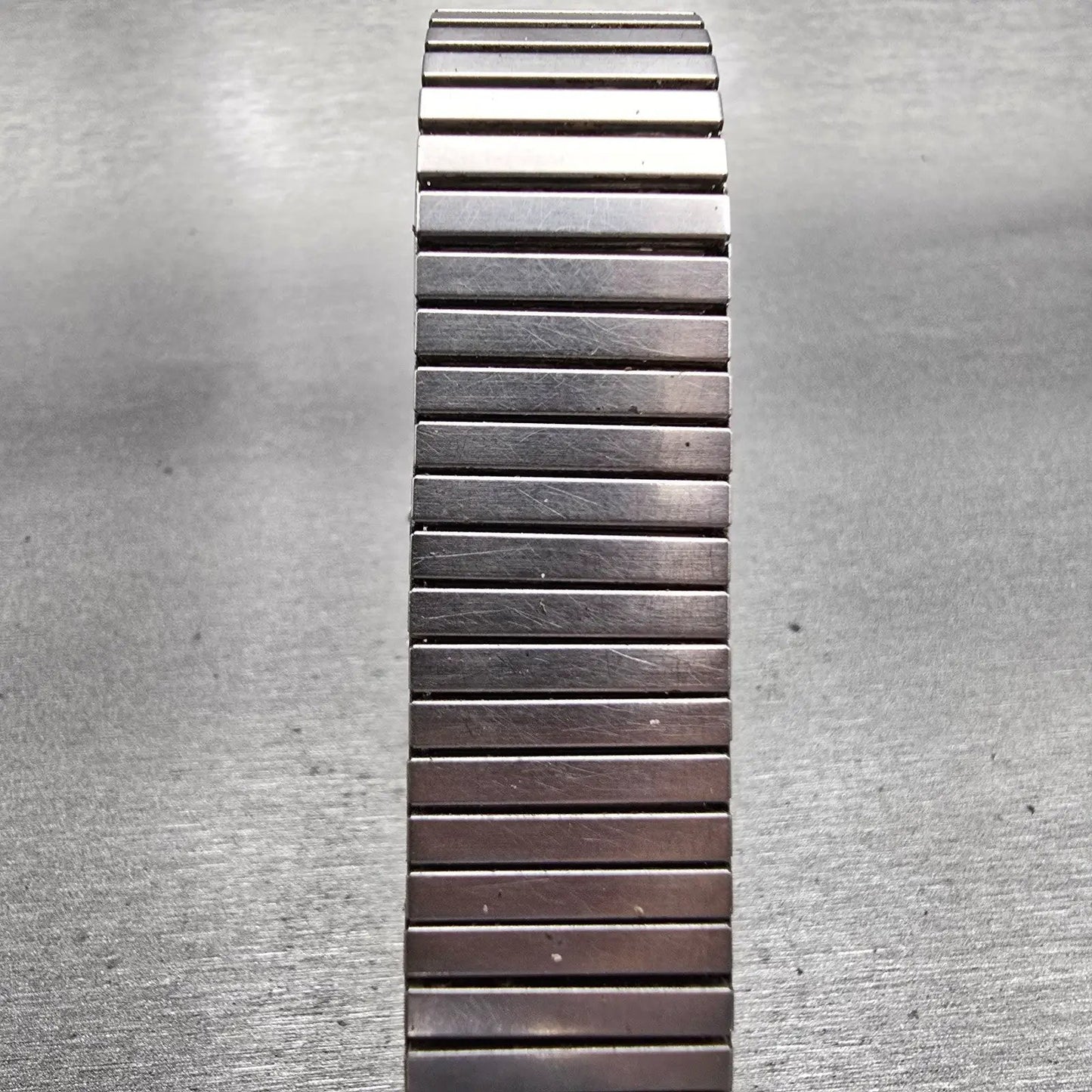 Seiko Digital Watch Men 33mm Silver Tone Alarm Chrono A904-5000 New Battery VTG7