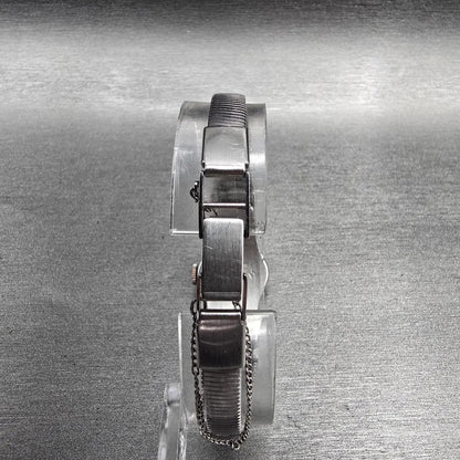 Seiko Watch Women 18mm Silver Dial Silver Tone Oval 11-7560 Manual Wind Vintage7