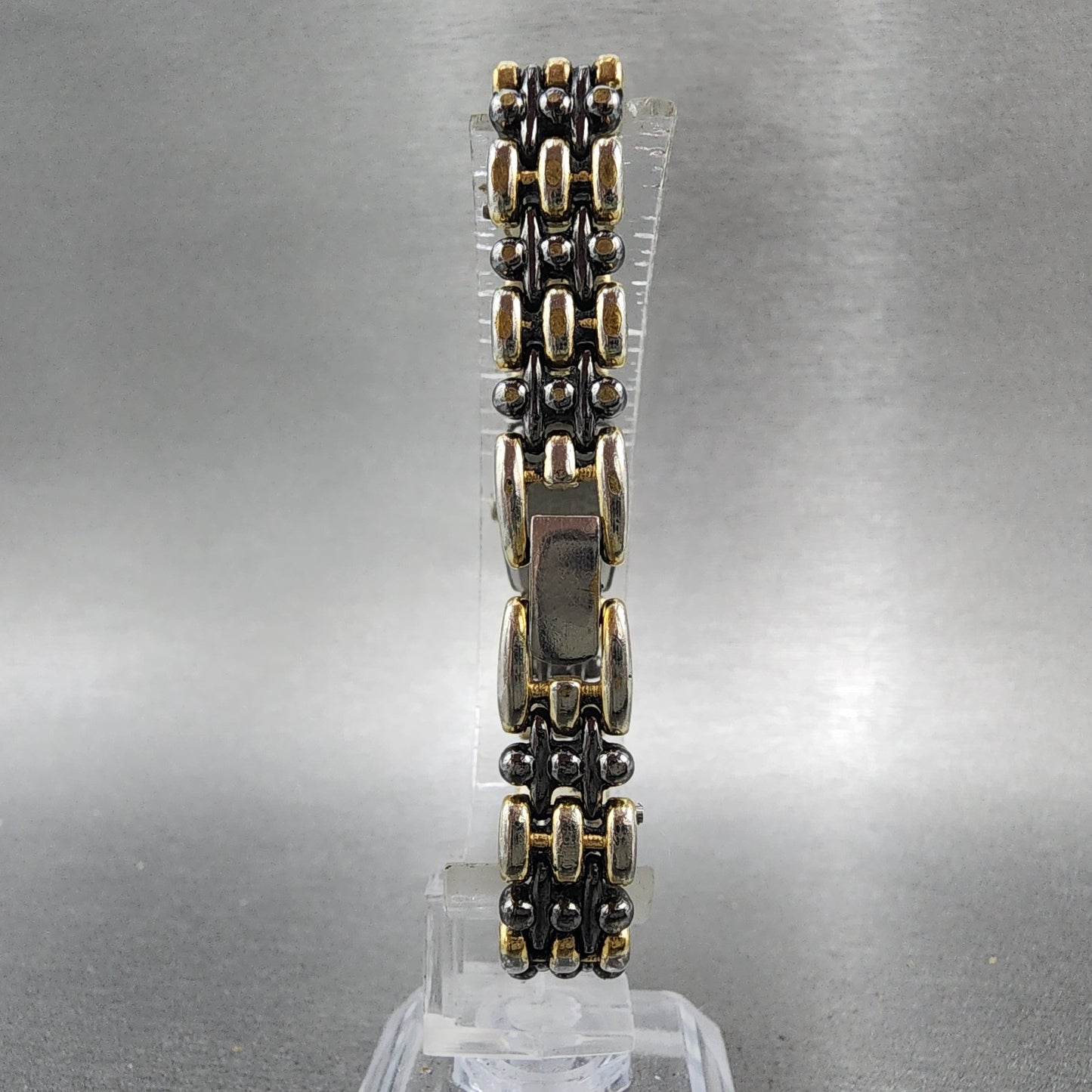 Seiko Tank Watch Women 12mm Champagne Dial Two Tone 2e205770 New Battery7