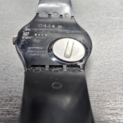 Swatch Tristan Mens Watch 34mm Blue Dial Black Tone Round GB135 New Battery16