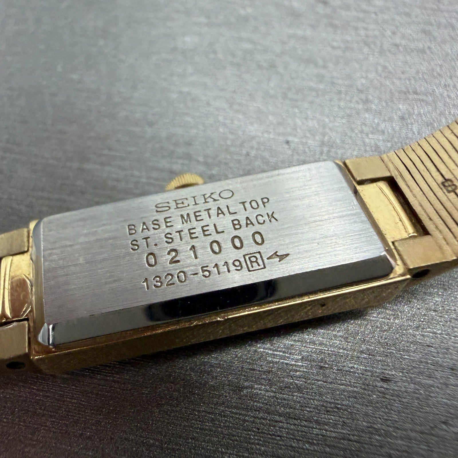 Seiko Tank Watch Women 12mm Champagne Dial Gold Tone Rectangle 1320-5119 New Bat9