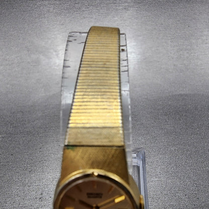 Seiko Watch Women 17mm Gold Dial Gold Tone Oval 1400-5219 New Battery VTG