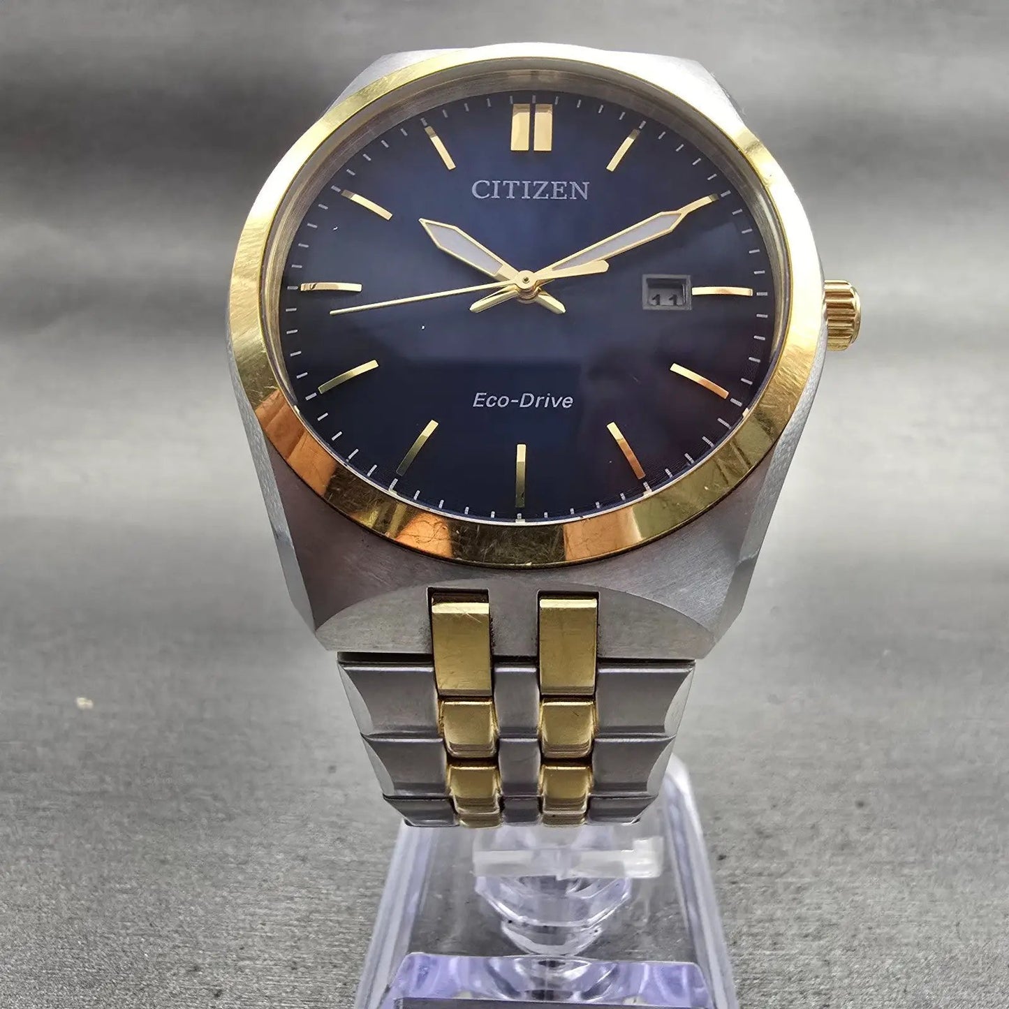 Citizen Eco-Drive Watch Men 40mm Blue Dial Two Tone Date E111-S099633 Works5