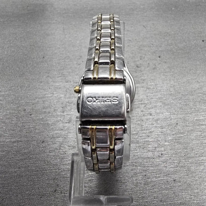 Seiko Solar Watch Women 28mm MOP Dial Two Tone Date Gemmed Round V137-0AD0 Works7