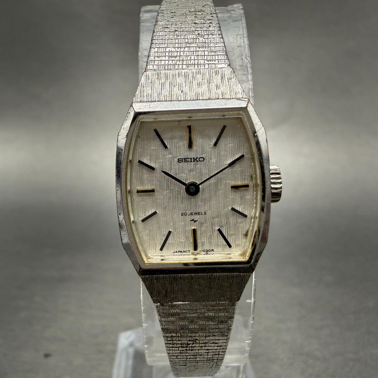 Seiko Tank Watch Women 17mm Silver Dial Silver Tone Manual 17-3280 Runs Vintage0
